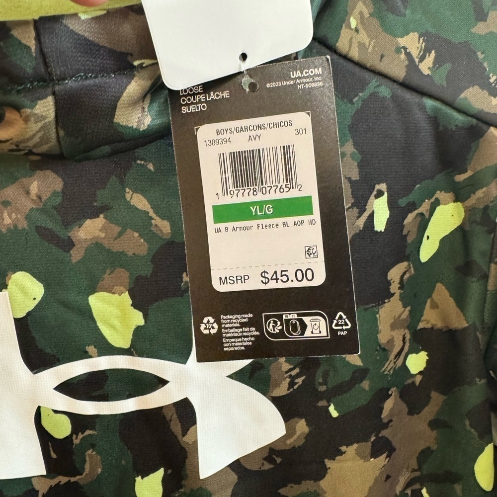 NWT! Youth Under Armour multi green camouflage print sweatshirt hoodie, Size YL - Picture 3 of 5